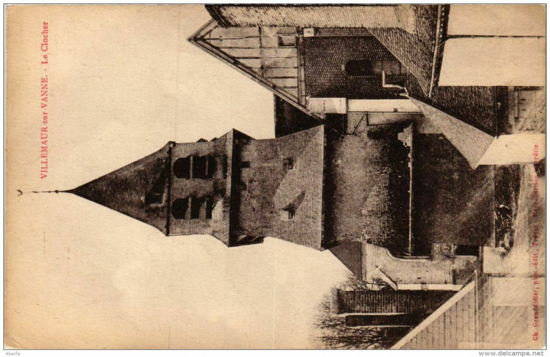 Carte postale ancienne Villemaur sur Vanne Le Clocher