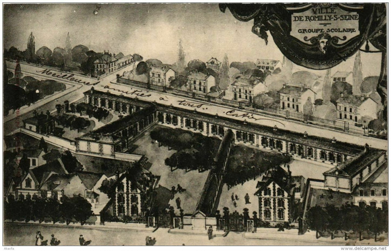 Carte postale ancienne Romilly-sur-Seine Groupe Scolaire à Romilly-sur-Seine