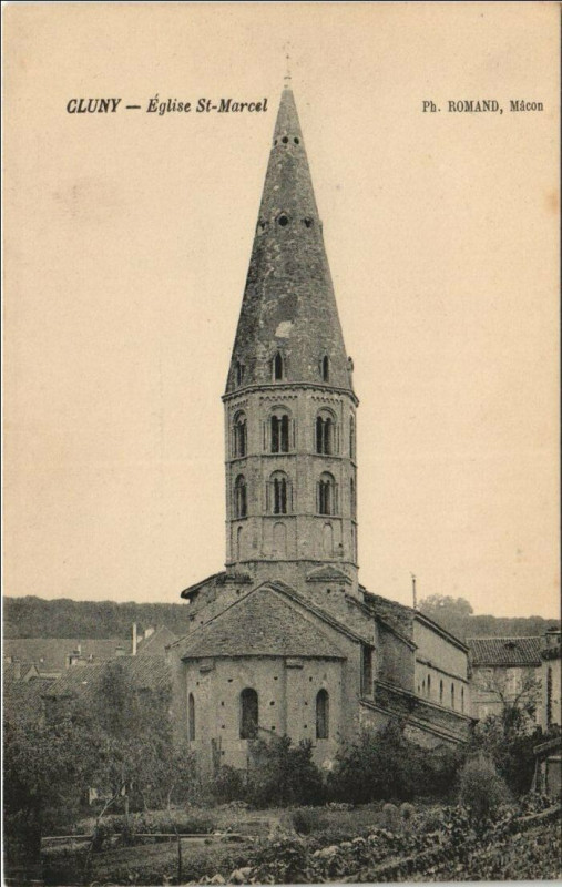 Carte postale ancienne Cluny Eglise Saint-Marcel à Cluny