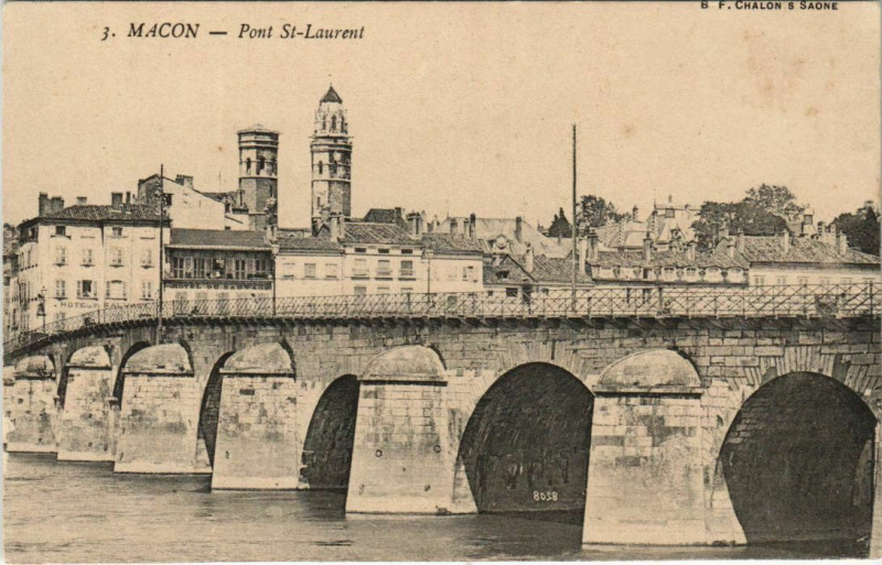 Carte postale ancienne Macon Pont Saint-Laurent