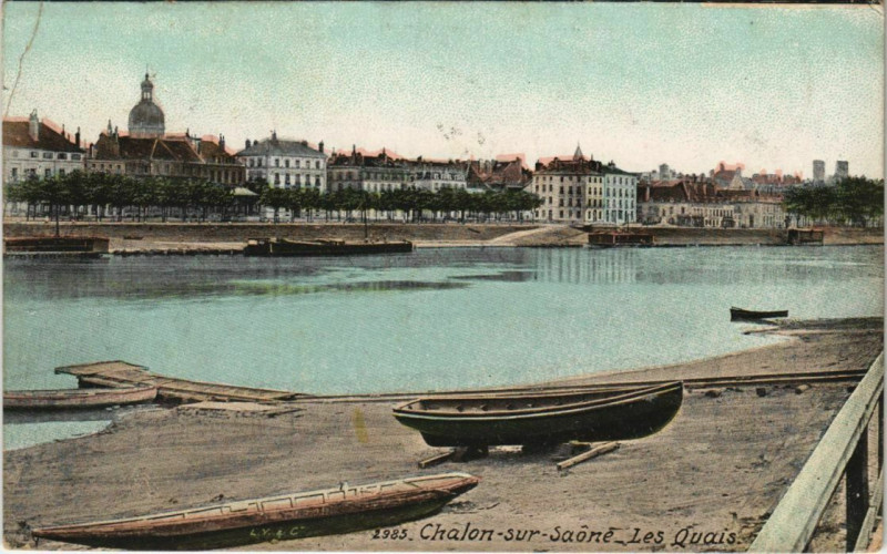 Carte postale ancienne Chalon-sur-Saone Les Quais