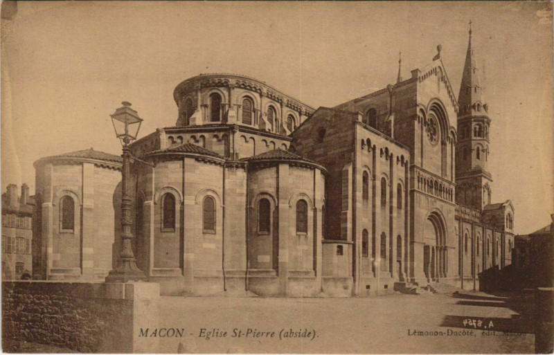 Carte postale ancienne Macon Eglise Saint-Pierre - Abside