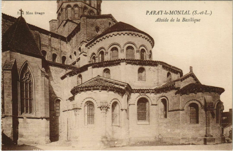 Carte postale ancienne Paray-le-Monial Abside de la Basilique à Paray-le-Monial