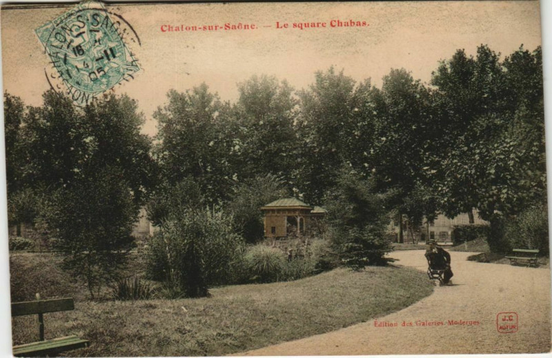 Carte postale ancienne Chalon-sur-Saone Le Square Chabas