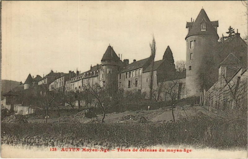 Carte postale ancienne Autun Moyen-Age - Tours de Defense du Moyen-Age à Autun