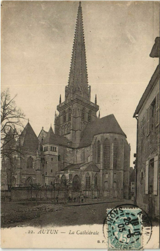 Carte postale ancienne Autun La Cathedrale à Autun