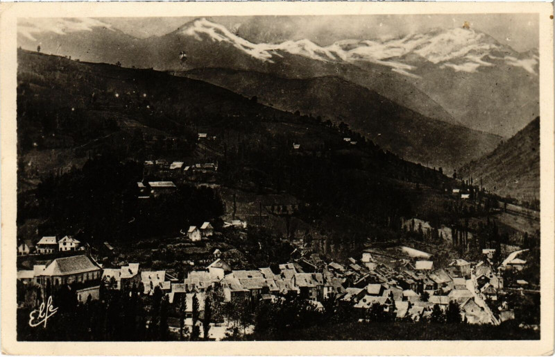 Carte postale ancienne Vue sur la Vallée du Lez Ariege