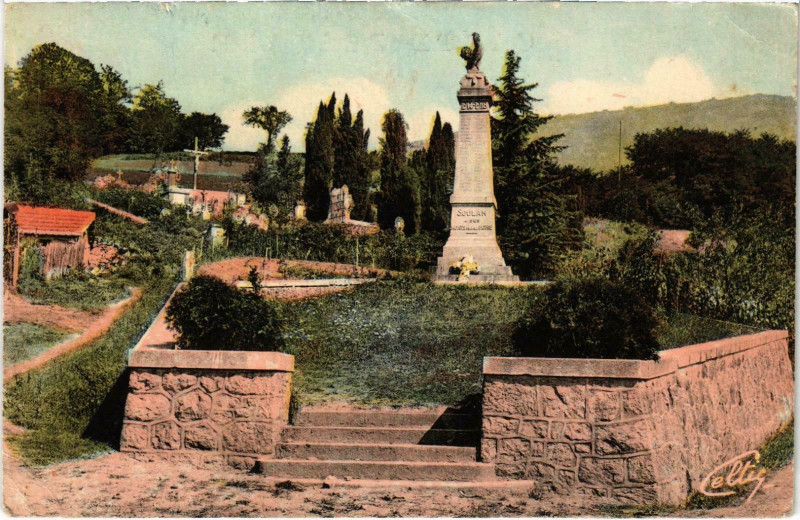 Carte postale ancienne Saint-Pierre de Soulan Monuments aux Morts Ariege à Soulan