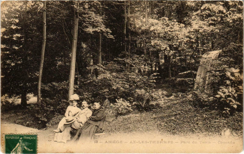 Carte postale ancienne Ax-les-Thermes Parc du Teich Ariege à Ax-les-Thermes