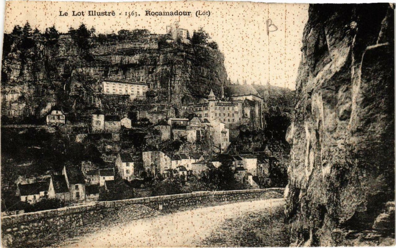 Carte postale ancienne Rocamadour Le Lot Illustré à Rocamadour
