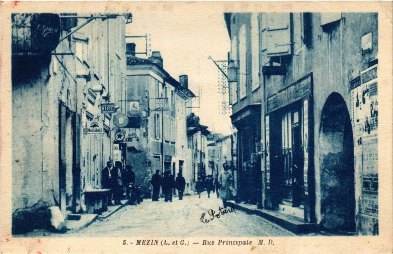 Carte postale ancienne Valence-d'Agen Rue Principale