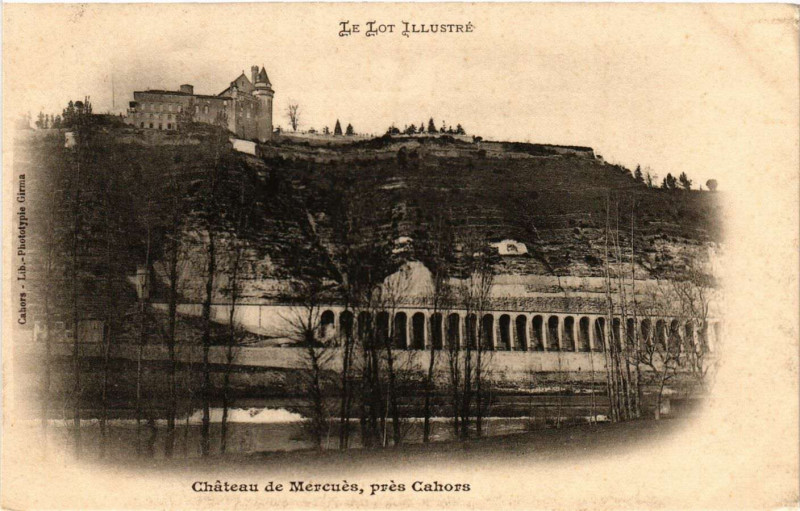 Carte postale ancienne Chateau de Mercures pres Cahors à Cahors