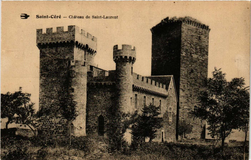 Carte postale ancienne Saint-Cere - Chateau de Saint-Laurent à Saint-Céré