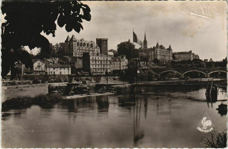 Carte postale ancienne Pau vue panoramique prise de la Piscine Peguilham France à Pau
