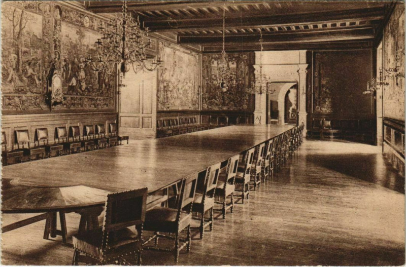 Carte postale ancienne Pau Chateau Henri Iv ,Grande Salle a Manger France à Pau