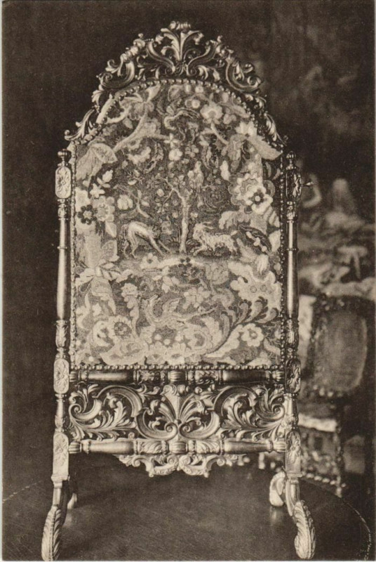 Carte postale ancienne Pau Ecran brode par Jeanne d'Albret France à Pau