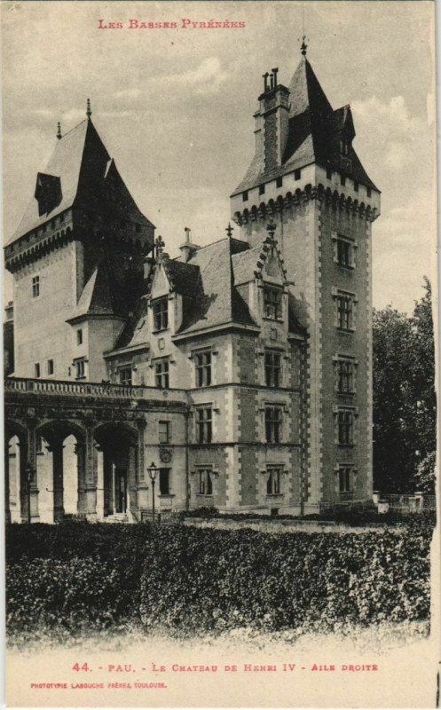 Carte postale ancienne Pau Le Chateau de Henri Iv France à Pau