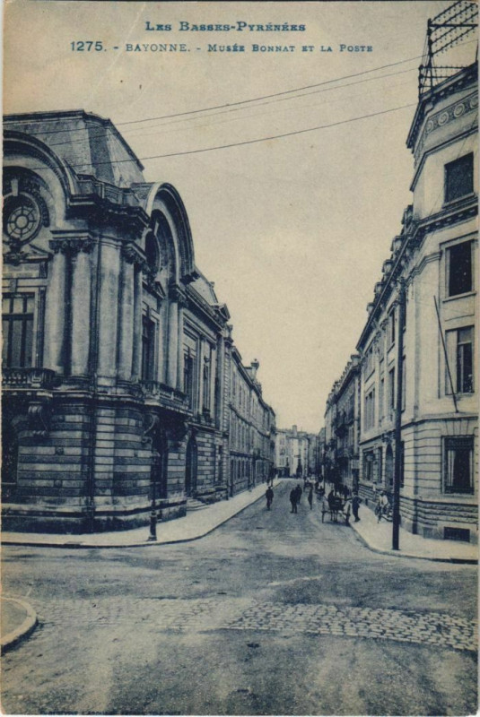 Carte postale ancienne Bayonne Musee et la Poste France à Bayonne