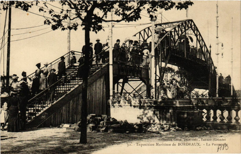 Carte postale ancienne Expo Maritime de Bordeaux - La Passerelle à Bordeaux