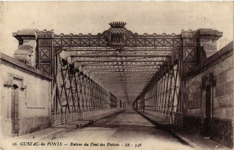 Carte postale ancienne Cubzac-les-Ponts - Entrée du Pont des Pietons à Cubzac-les-Ponts