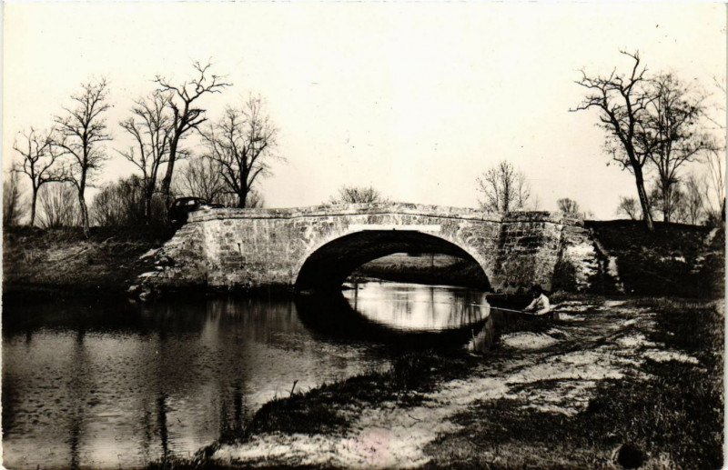 Carte postale ancienne Saint-Lauent d'Alci
