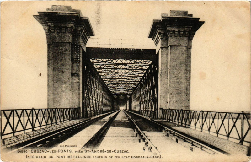Carte postale ancienne Cubzac-les-Ponts pres Saint-Andre-de-Cubzac - Intérieur du Pont à Cubzac-les-Ponts