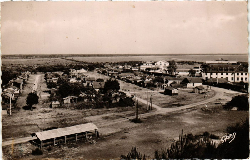 Carte postale ancienne Contaut - Hourtin - Vue générale à Hourtin