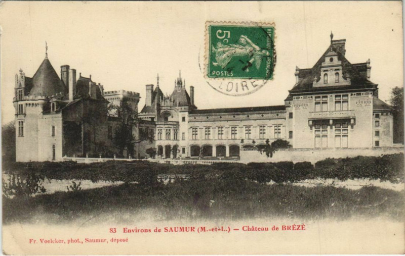 Carte postale ancienne Saumur Chateau de Breze à Saumur