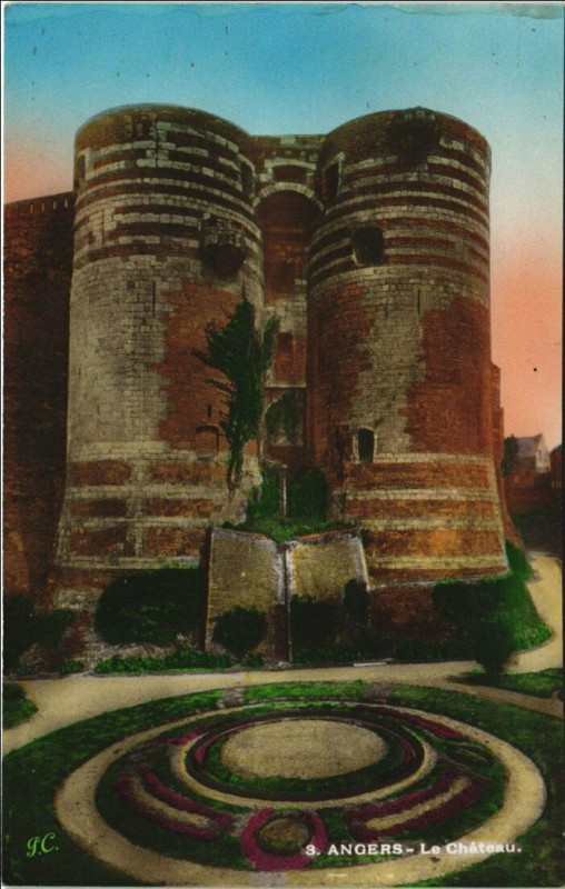 Carte postale ancienne Angers La Chateau à Angers