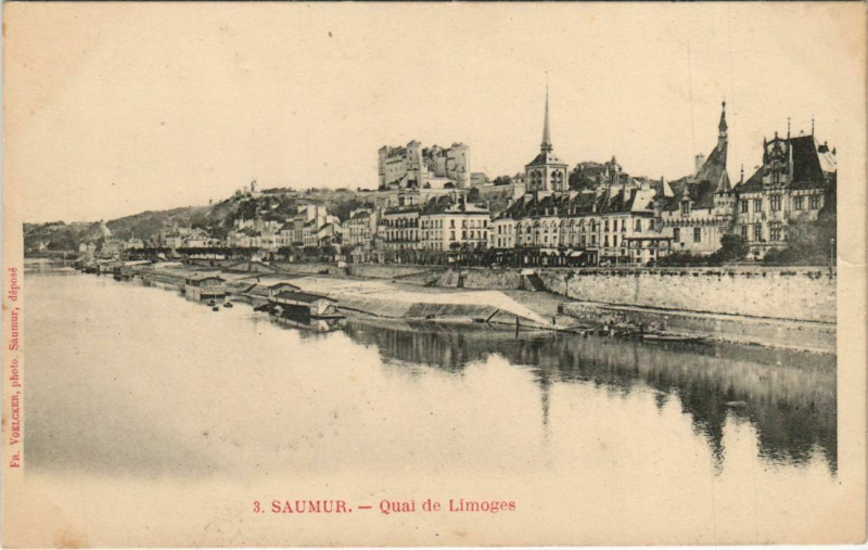 Carte postale ancienne Saumur Quai de Limoges à Saumur