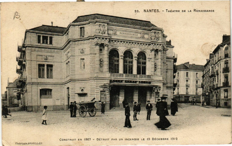 Carte postale ancienne Nantes - Théatre et la Renaissance à Nantes