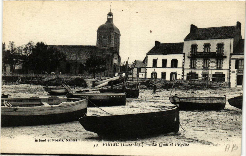 Carte postale ancienne Piriac - Le Quai et l'Eglise