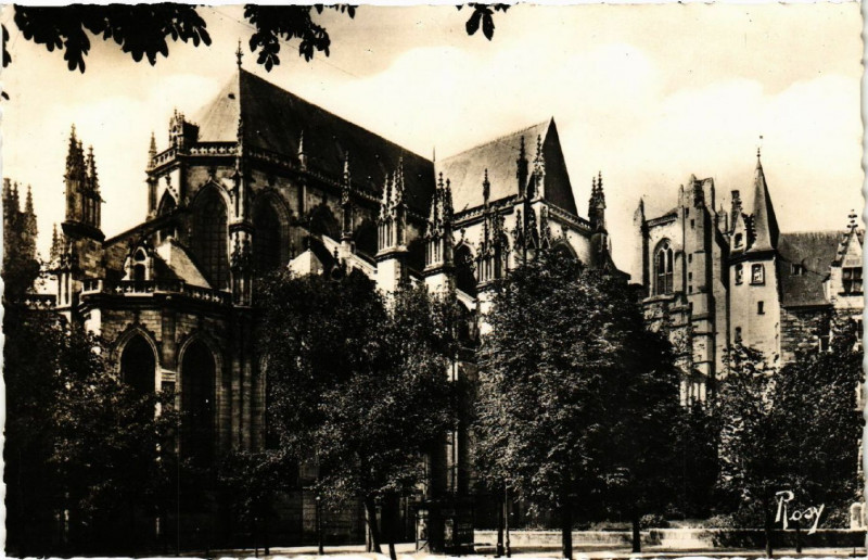 Carte postale ancienne Nantes - Abside de la Cathédrale à Nantes