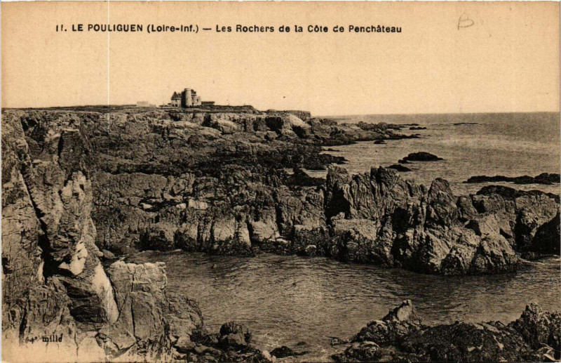 Carte postale ancienne Le Pouliguen - Les Rochers de la Cote de Penchateau au Pouliguen