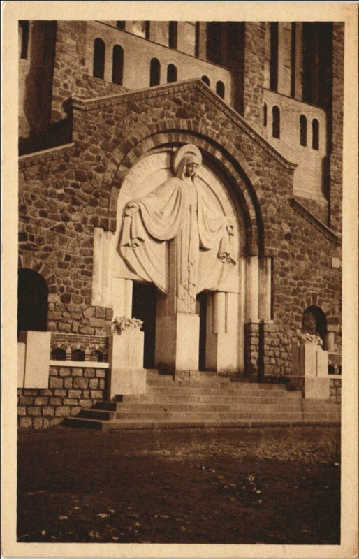 Carte postale ancienne Cholet La porte de la Saint-Vierge à Cholet