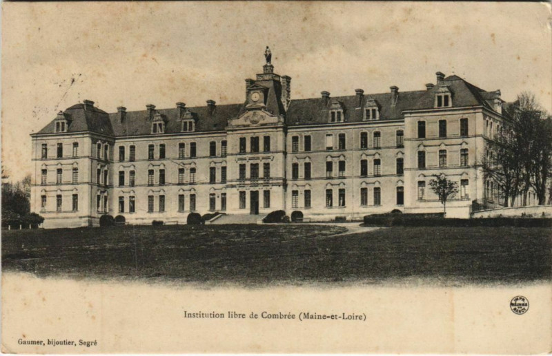 Carte postale ancienne Intitution libre de Combree