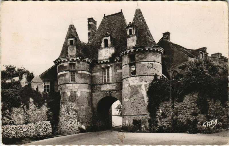 Carte postale ancienne Durtal La Porte Verron à Durtal