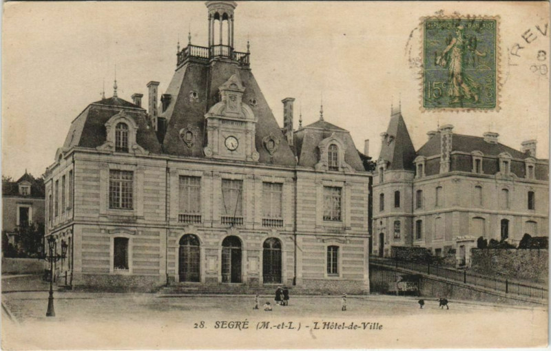 Carte postale ancienne Segre L Hotel-de-Ville