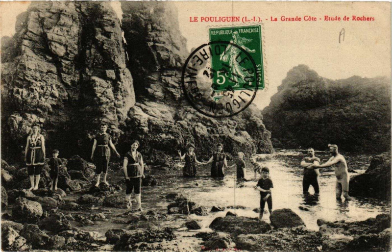 Carte postale ancienne Le Pouliguen - La Grande Cote - Etude de Rochers au Pouliguen