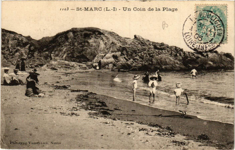 Carte postale ancienne Saint-Marc - Un Coin de la Plage