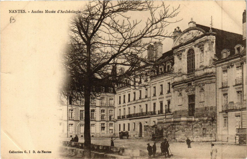 Carte postale ancienne Nantes - Ancien Musée d'ARCheologie à Nantes