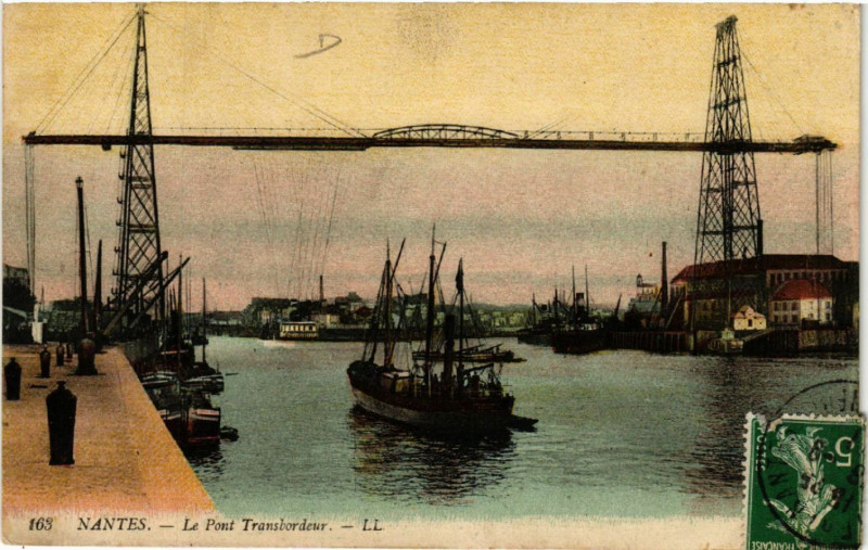 Carte postale ancienne Nantes - Le Pont Transbordeur à Nantes