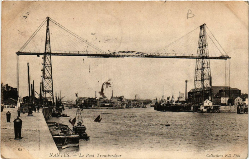 Carte postale ancienne Nantes - Le Pont Transbordeur à Nantes