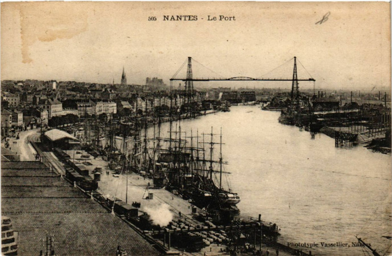 Carte postale ancienne Nantes - Le Port à Nantes