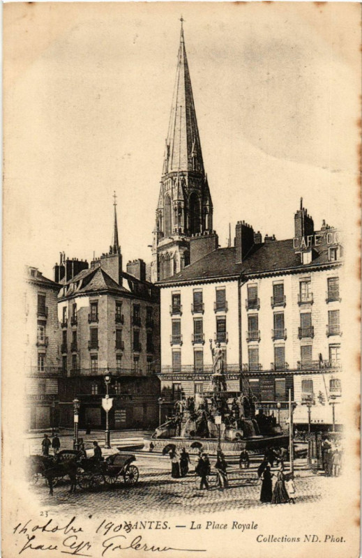 Carte postale ancienne Nantes - La Place Royale à Nantes