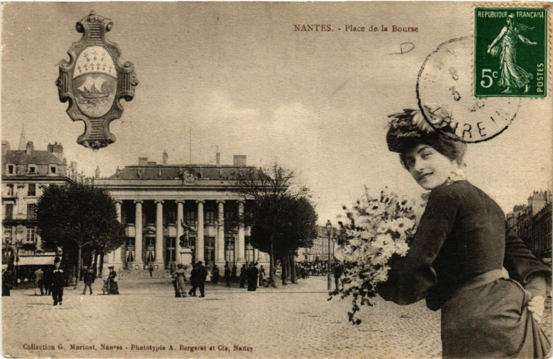 Carte postale ancienne Nantes - Place de la Bourse à Nantes