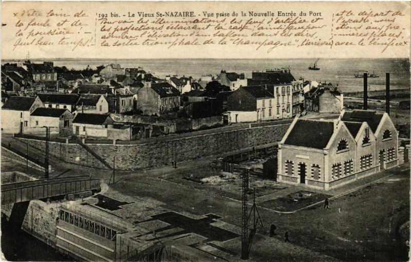 Carte postale ancienne Le Vieux Saint-Nazaire - Vue prise de la Nouvelle Entrée du Port à Saint-Nazaire