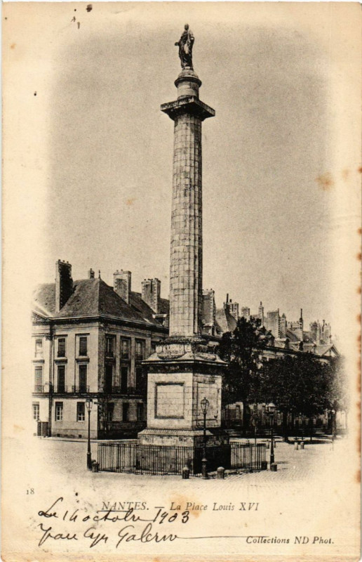 Carte postale ancienne Nantes - La Place Louis Xvi à Nantes