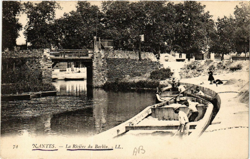 Carte postale ancienne Nantes - La Riviere du Barbin à Nantes