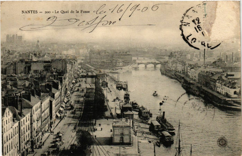 Carte postale ancienne Nantes - Le Quai d la Fosse à Nantes